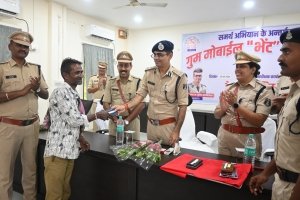 पुलिस महानिरीक्षक ने किया केसीजी जिलें का वार्षिक निरीक्षण