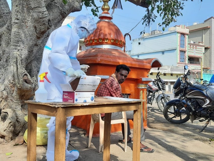 खैरागढ़ में आज मिले 17 संक्रमित, आठ की उम्र 50 पार, इसलिए 6 कंटेनमेंट जोन, एक 60 वर्षीय ग्रामीण महिला की मौत,