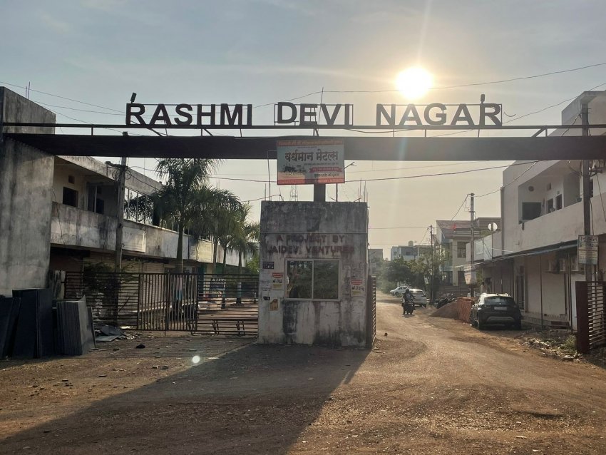 विवाद : रानी रश्मि देवी नगर में ज़मीन लेने और मकान बनाने वाले 189 लोगों को कोर्ट का नोटिस