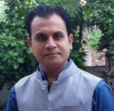 अस्थाई कनेक्शन के लिए दोहरी मार झेल रहे हैं किसान - भागवत शरण