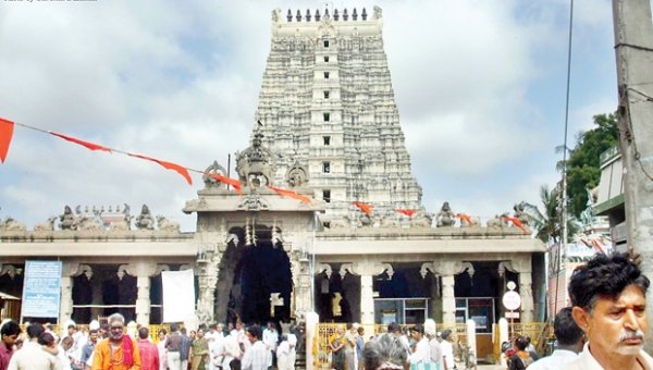 Tamilnadu के इस शिव मंदिर में 12 दिन तक मनाया जाता है उत्सव, जानिए महाशिवरात्रि की यह विशेष मान्यताएं