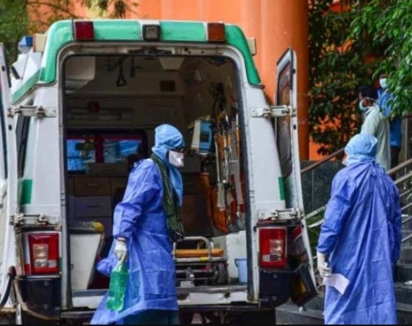 CORONA BREAKING :इमरजेंसी, होम आइसोलेशन और एंबुलेंस के लिए घर बैठे मिलेगी सेवा ; रायपुर जिला प्रशासन ने जारी किए नंबर